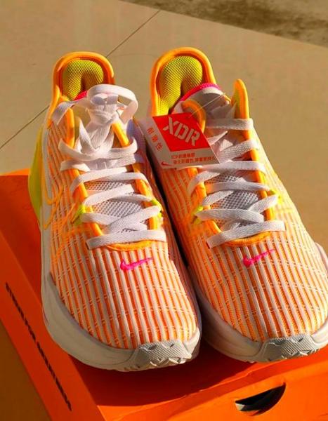 詹姆斯·WITNESS系列：揭秘篮球场上的神秘使者