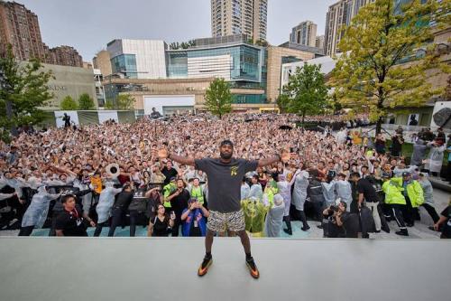 詹姆斯：中国行，我的篮球之旅，六次心跳加速的旅程！