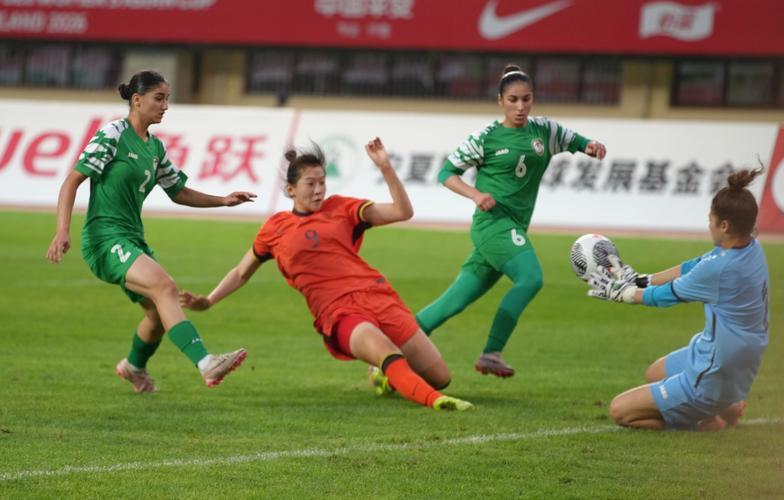 无缘决赛！中国U20女足02日本U20女足福岛望爱传射周欣怡造险