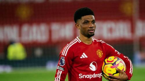 马奎尔骂裁判被罚3万镑：一张红牌背后的"用户行为"拆解